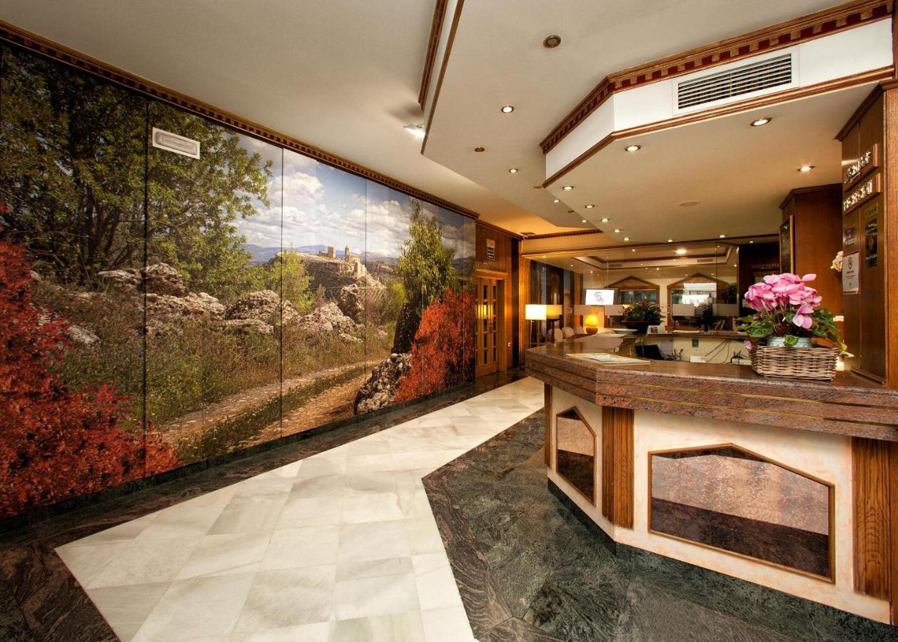 Hotel Torrepalma Алкала ла Реал Екстериор снимка