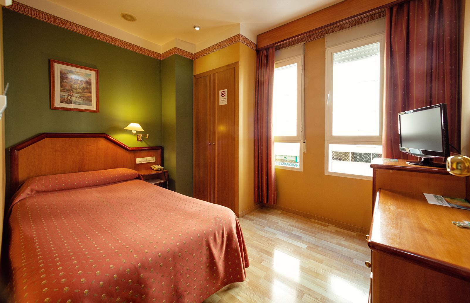 Hotel Torrepalma Алкала ла Реал Екстериор снимка