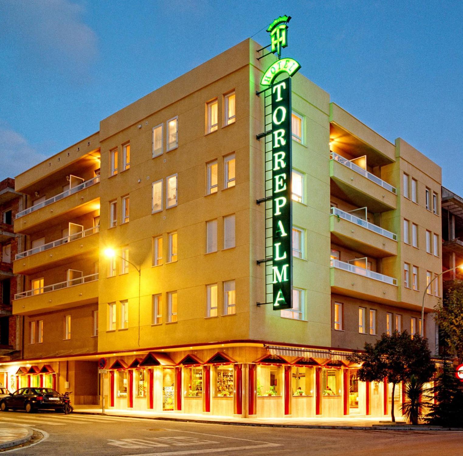 Hotel Torrepalma Алкала ла Реал Екстериор снимка